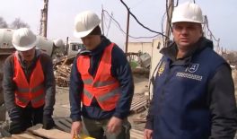 На Черкащині з будівельниками змоделювали основні порушення безпеки праці під час проведення вантажно-розвантажувальних робіт