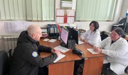 На харчовому підприємстві у Каневі інспектори провели консультування з питань праці