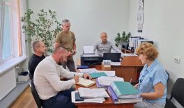 Інспектори Держпраці допомагають навчальним закладам Канева підготуватися до нового навчального року
